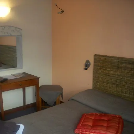 Hotel Ad Cyber-hotel LʼUnion