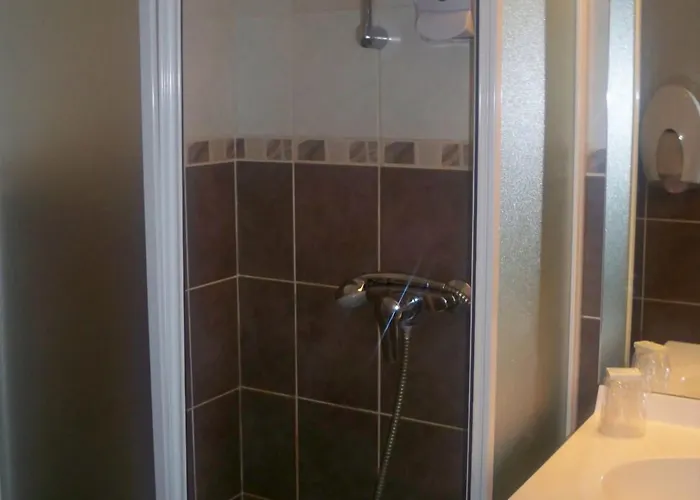 Otel Ad Cyber-hotel 2*